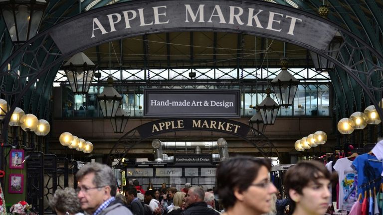 U.S. Markets Open November with Tech Surge Amid Deal Activity
