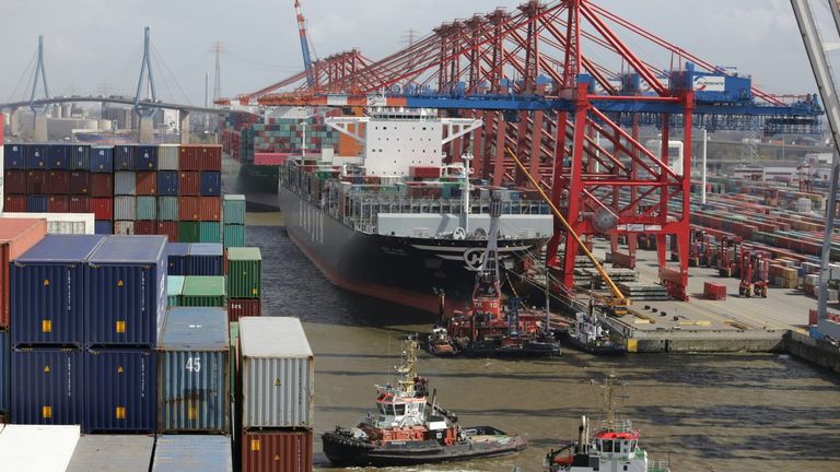 U.S. and Pakistan Enter High-Stakes Trade Talks Amid Tariff Threat and Regional Tensions