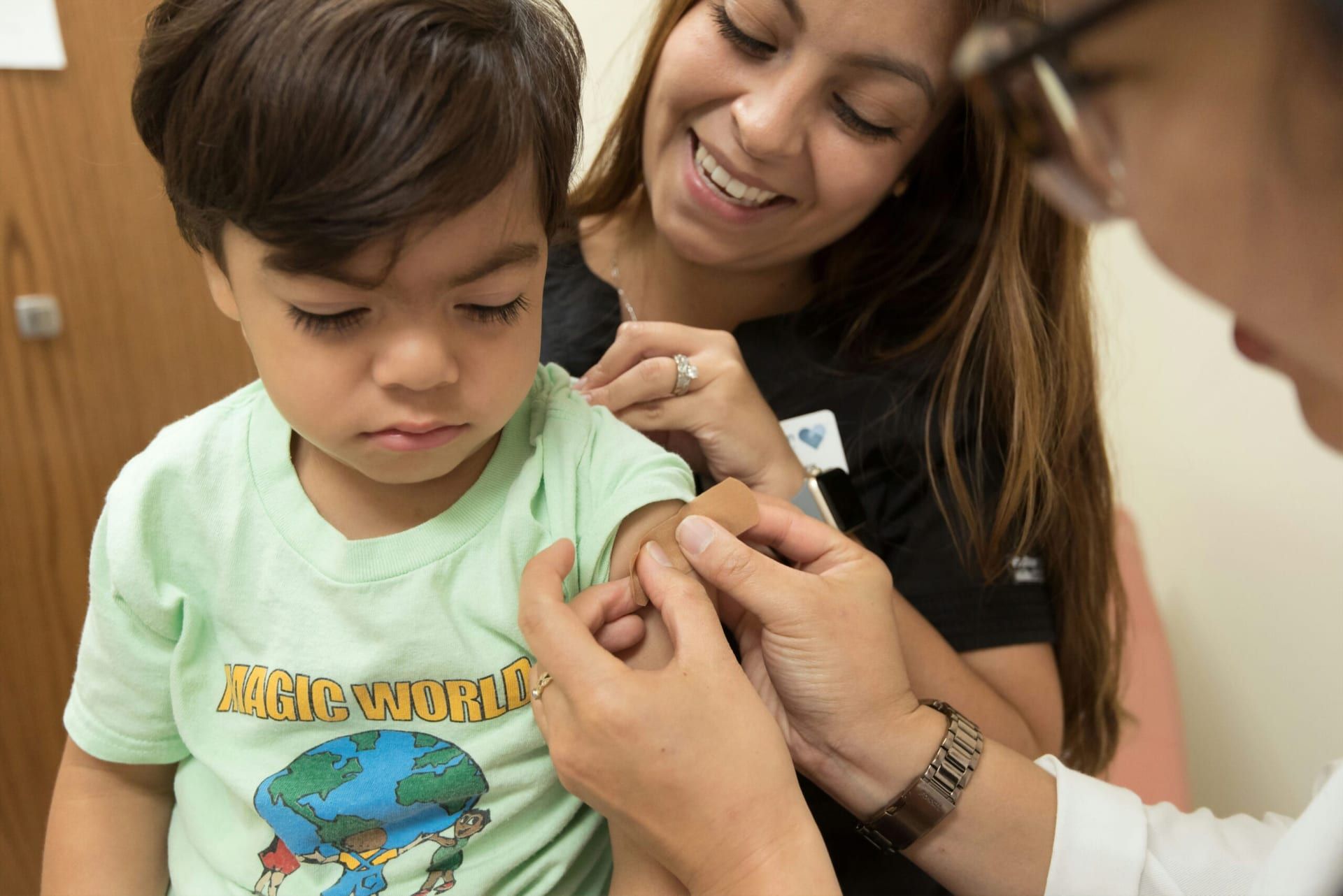 San Francisco Expands COVID-19 Vaccination Efforts for Children Amid Omicron Surge