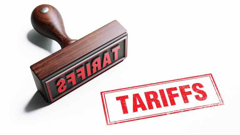 Trump’s Tariff Proposals Shake Global Markets; Technology Sector Faces Heavy Losses