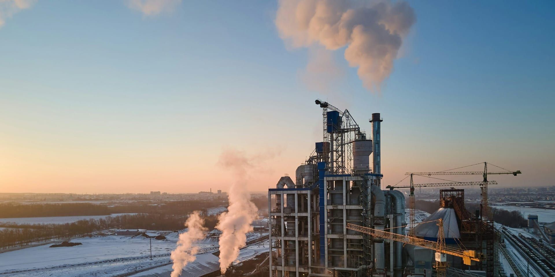 U.S. Chemical Industry Braces for Sluggish Growth Amid Trade Policy Uncertainty