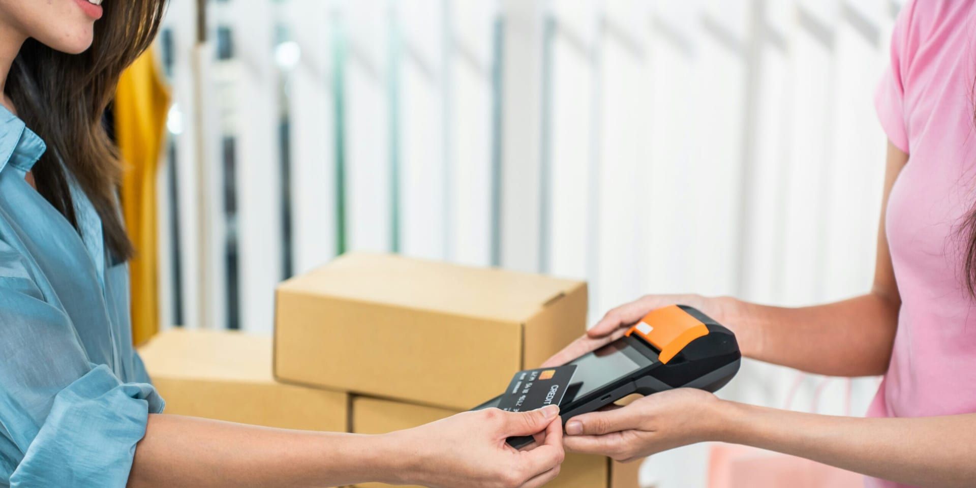 Amazon and Walmart Eye Stablecoin Adoption to Streamline Payments and Cut Fees