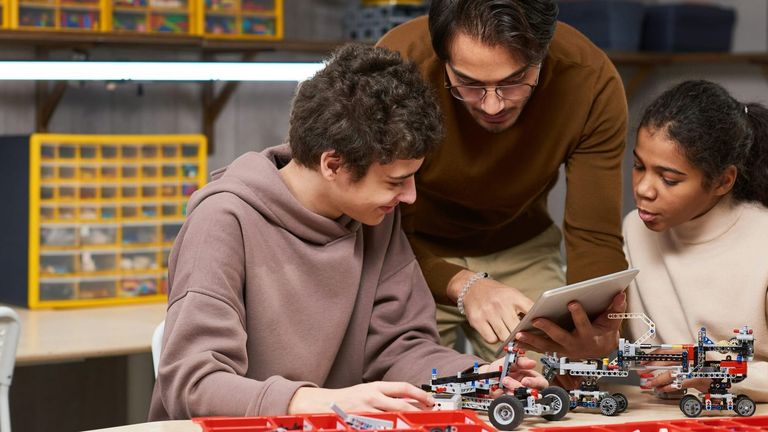 Silicon Valley Startups Drive Innovation in AI and Robotics