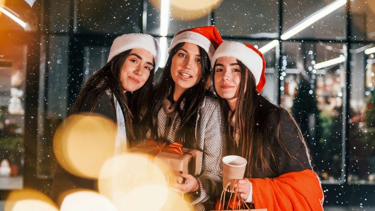 Santa Monica’s Winter Market Shines with Holiday Delights