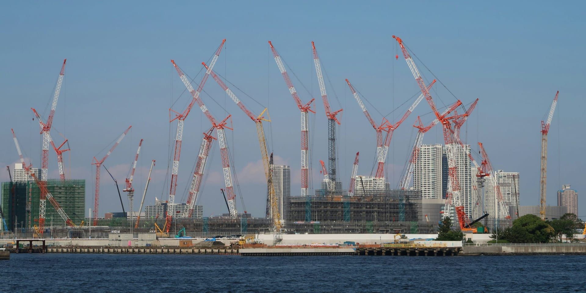 U.S.–Japan Pact Aims to Deepen Cooperation in Shipbuilding, Nuclear Tech and Rare Earths