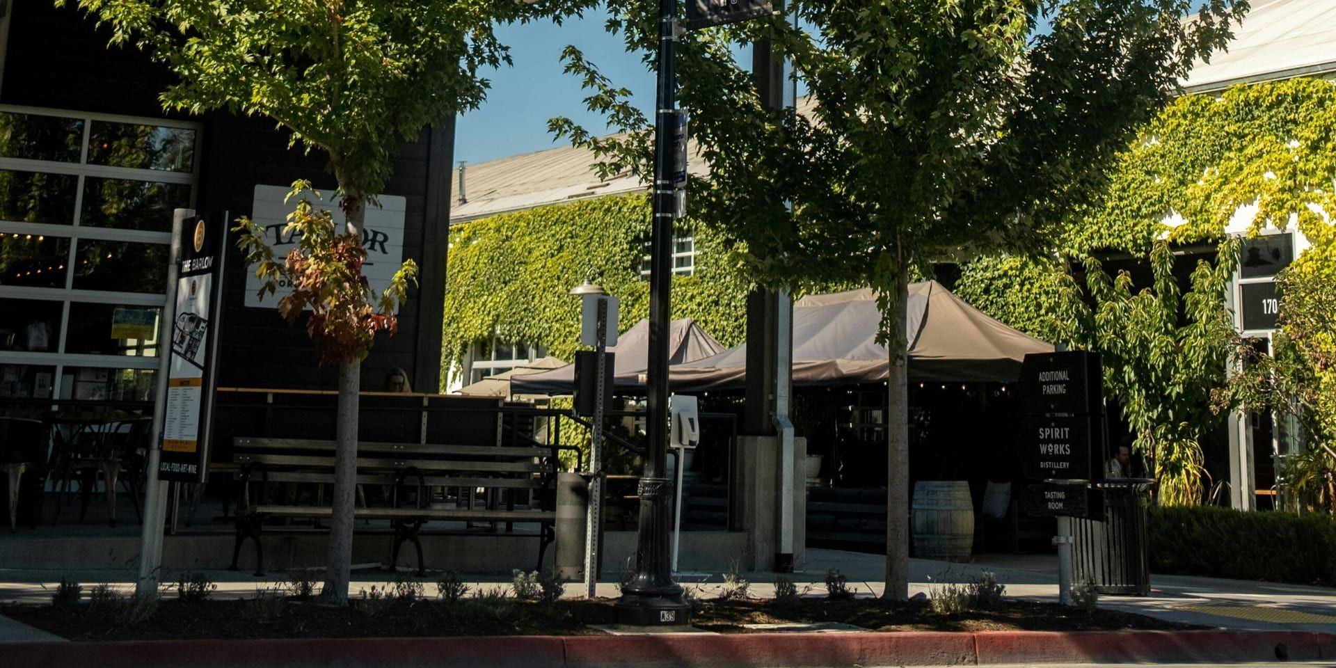 California’s 2025 Laws Transforming Bars and Restaurants