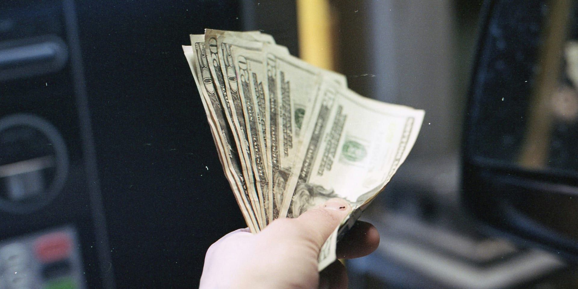 U.S. Stimulus Payments Begin in Key States