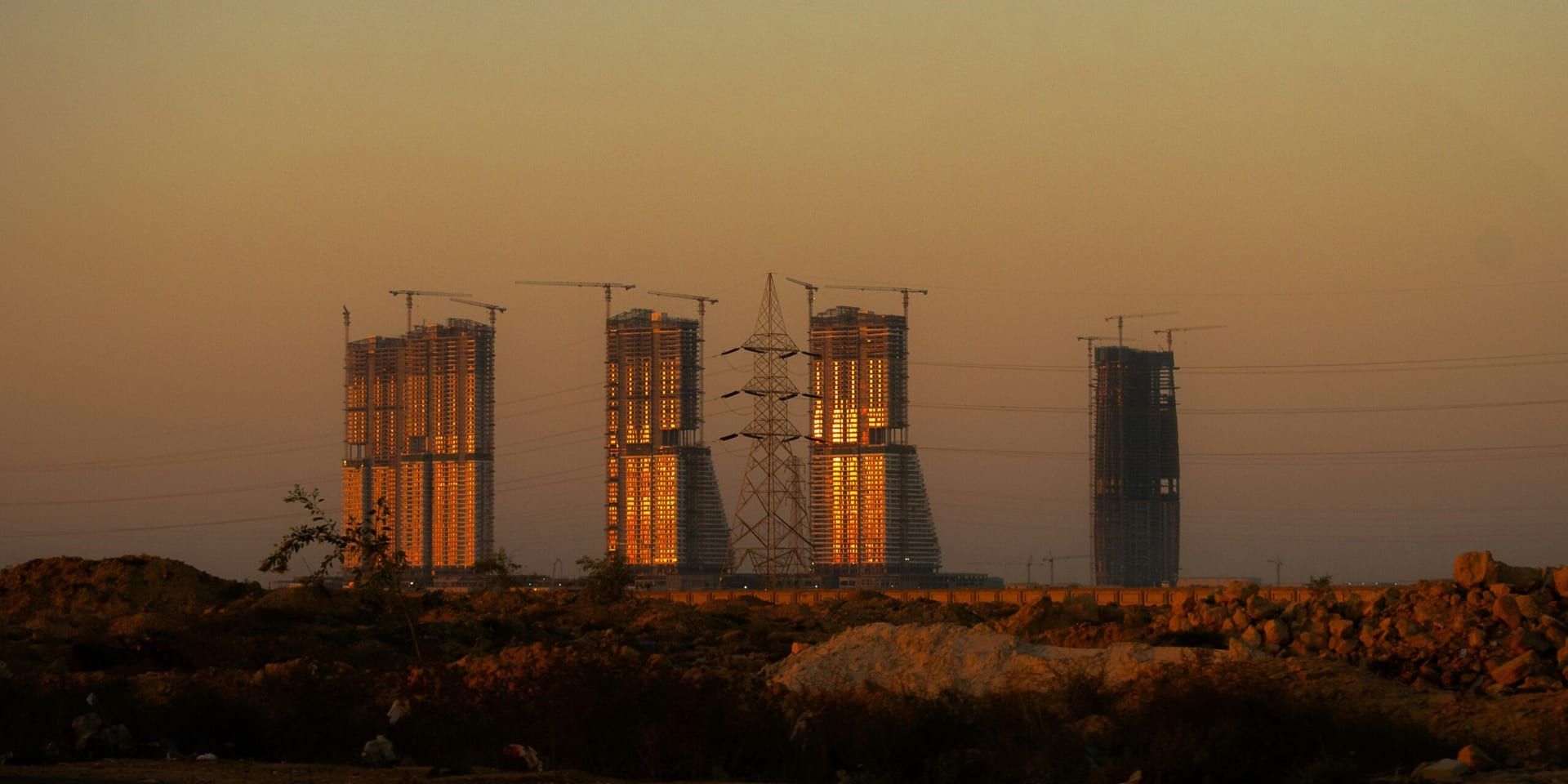 Energy Markets Heat Up Amid Middle East Tensions and Inflation Watch