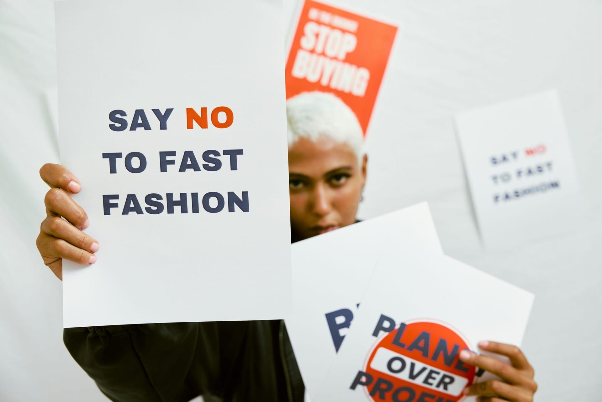 Embracing Sustainable Fashion: How Eco-Friendly Choices Are Shaping the Industry in 2024