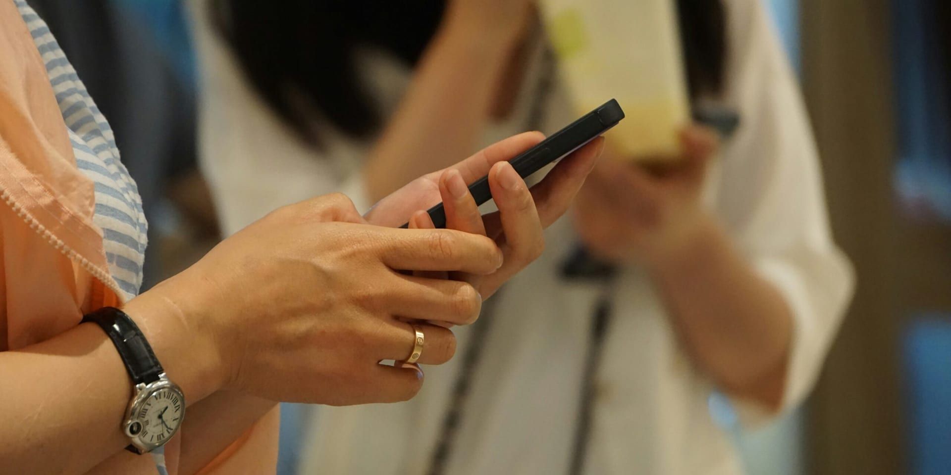 U.S. Cellular to Lay Off 4,100 Employees in June