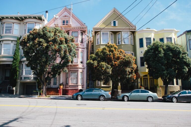 San Francisco Neighborhood Guide: Where To Live In 2025