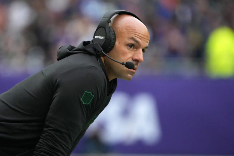 Coach saleh makes commitment to lifelong loyalty with 49ers in